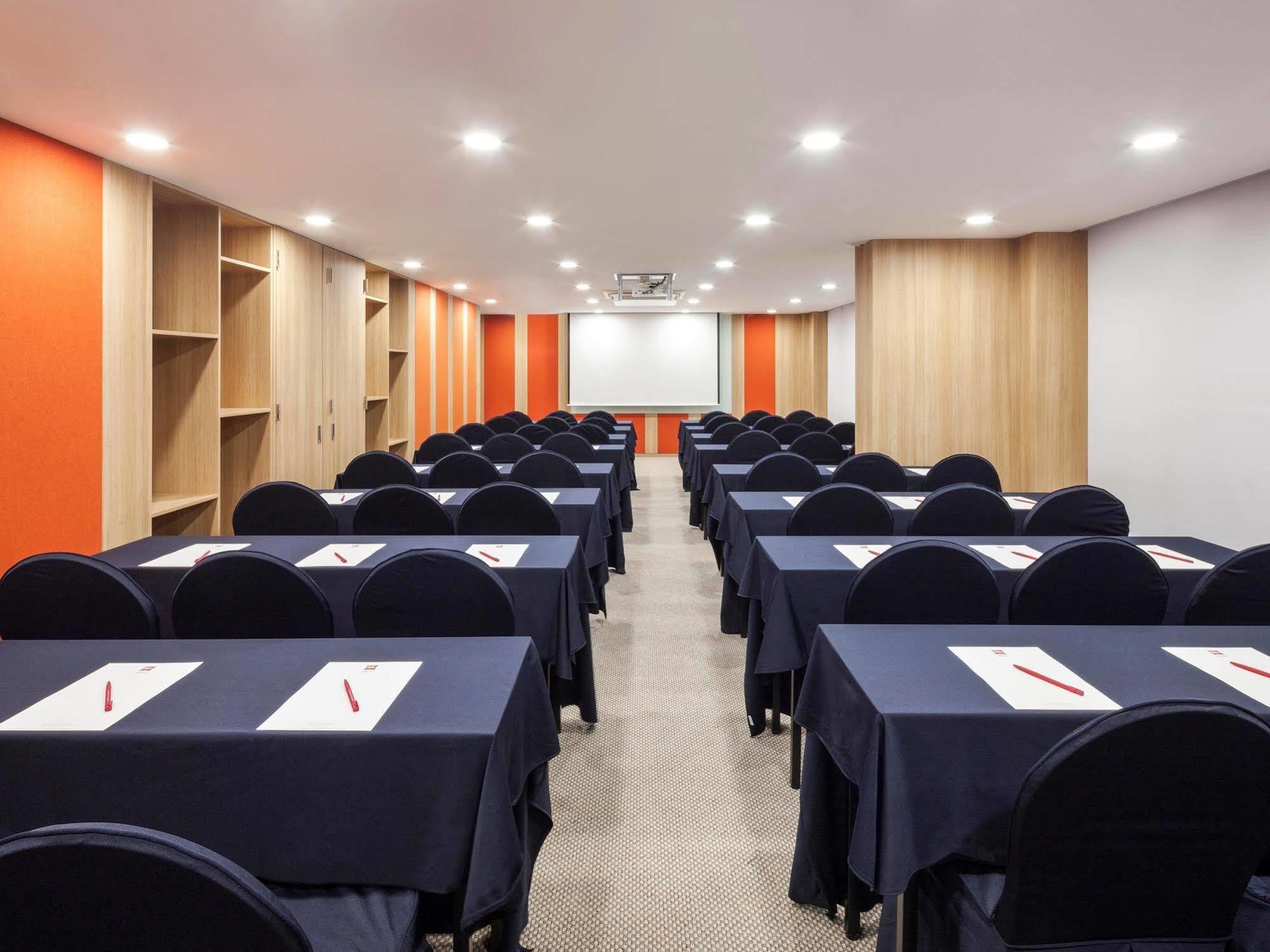 Travelodge Dongdaemun 4* Seul